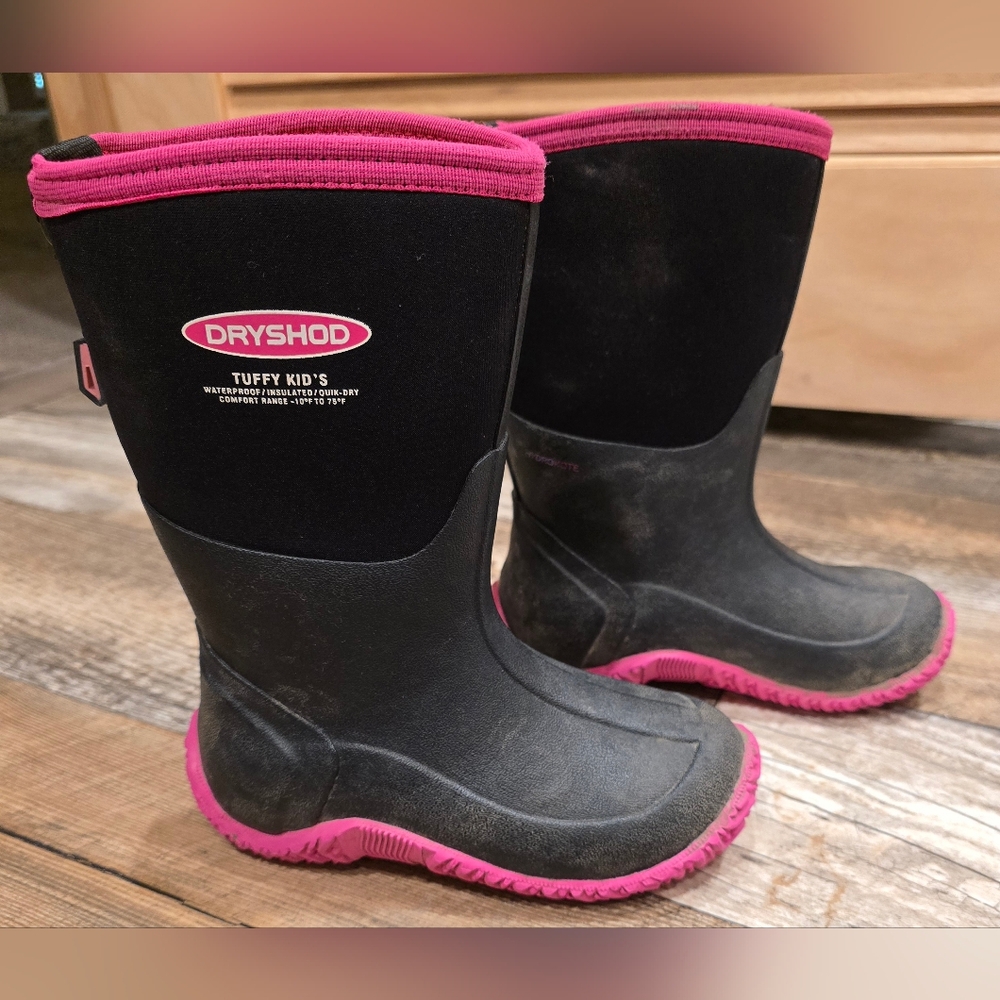 DryShod Tuffy Kid's Waterproof/Insulated/Quik-Dry boot girls size 12